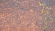 PICTURES/V-Bar-V Heritage Site/t_Petroglyphs5.JPG